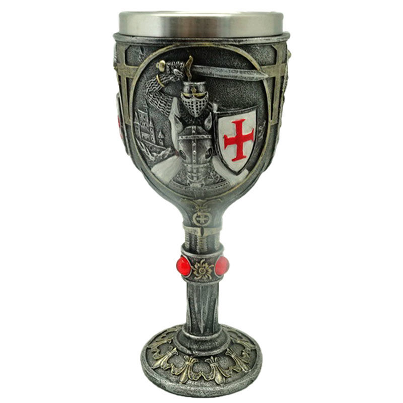 Copa Caballero de las Cruzadas de PUCKATOR - Frikibase.com