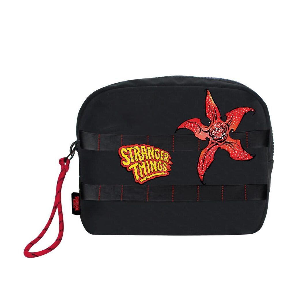 Neceser Stranger Things - Frikibase.com