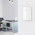 Punto de Acceso Inalámbrico TP-Link Omada EAP615-WALL/ WiFi 6/ PoE/ 1800Mbps/ 2.4GHz 5GHz/ Antenas de 4dBi/ WiFi 802.11 ax/ac/a/n/b/g 802.3af/at – imagen 5